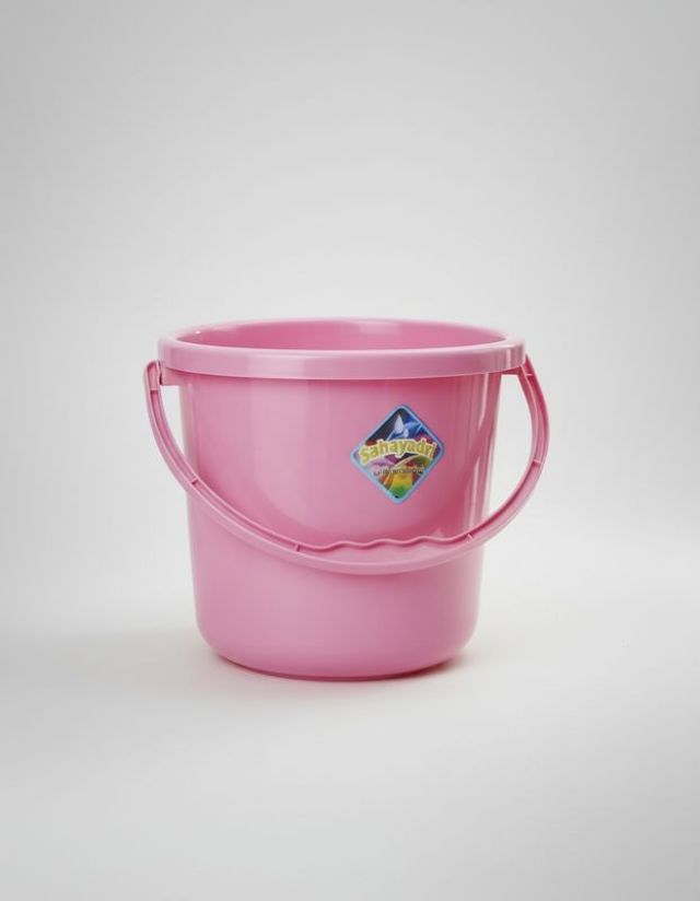 19 LIT BUCKET
