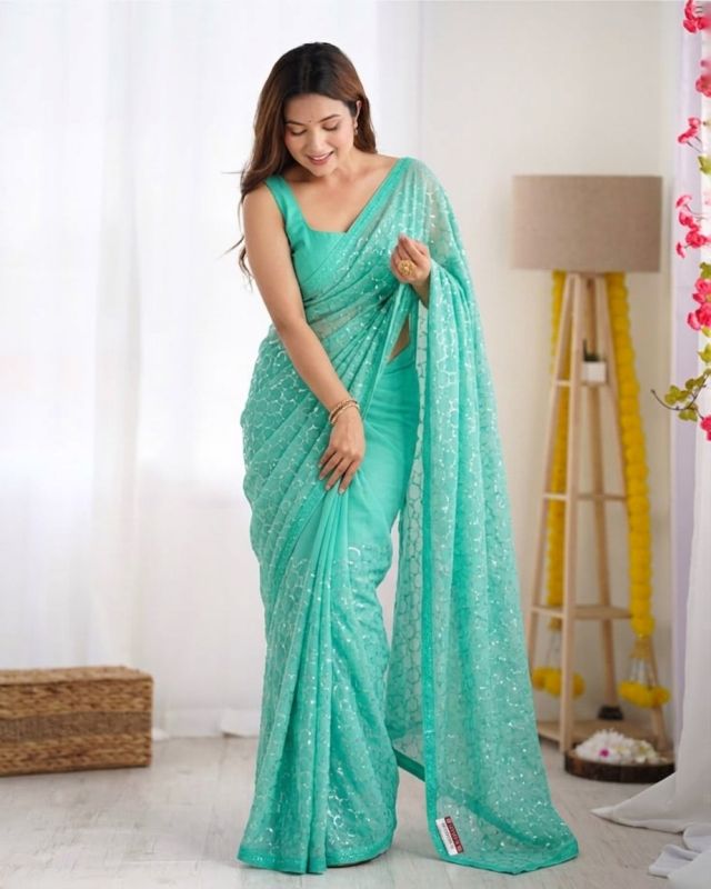 Banarasi saree